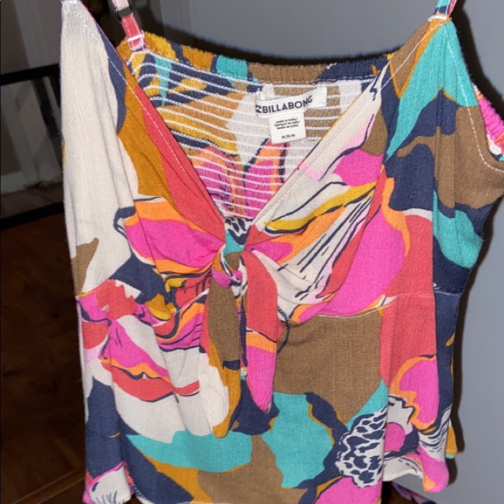 Billabong Tank Size Medium